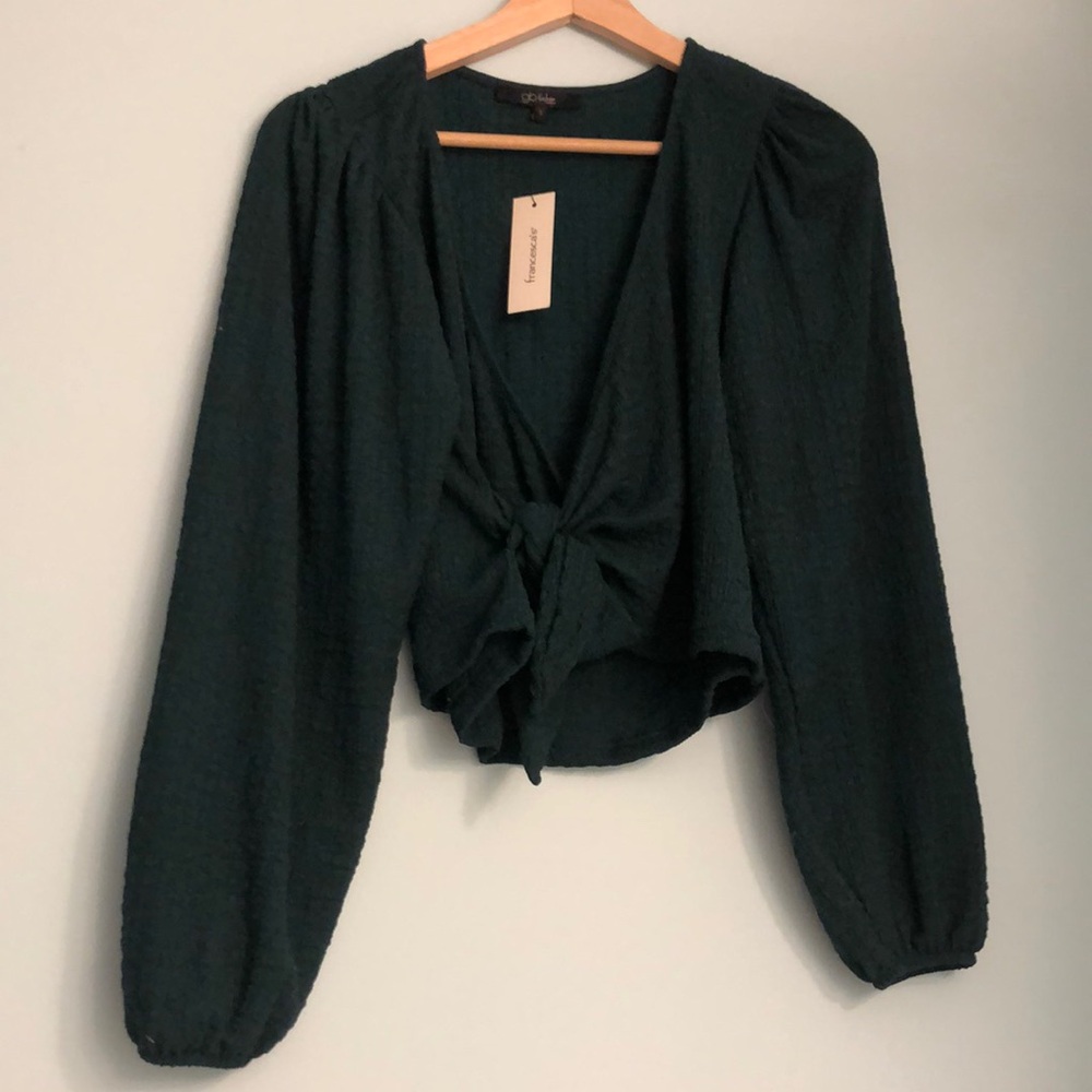 NWT Long sleeve with Bow
